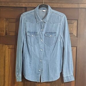 GAP Classic Blue 100% Cotton Denim Shirt